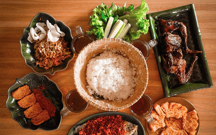 paket keluarga